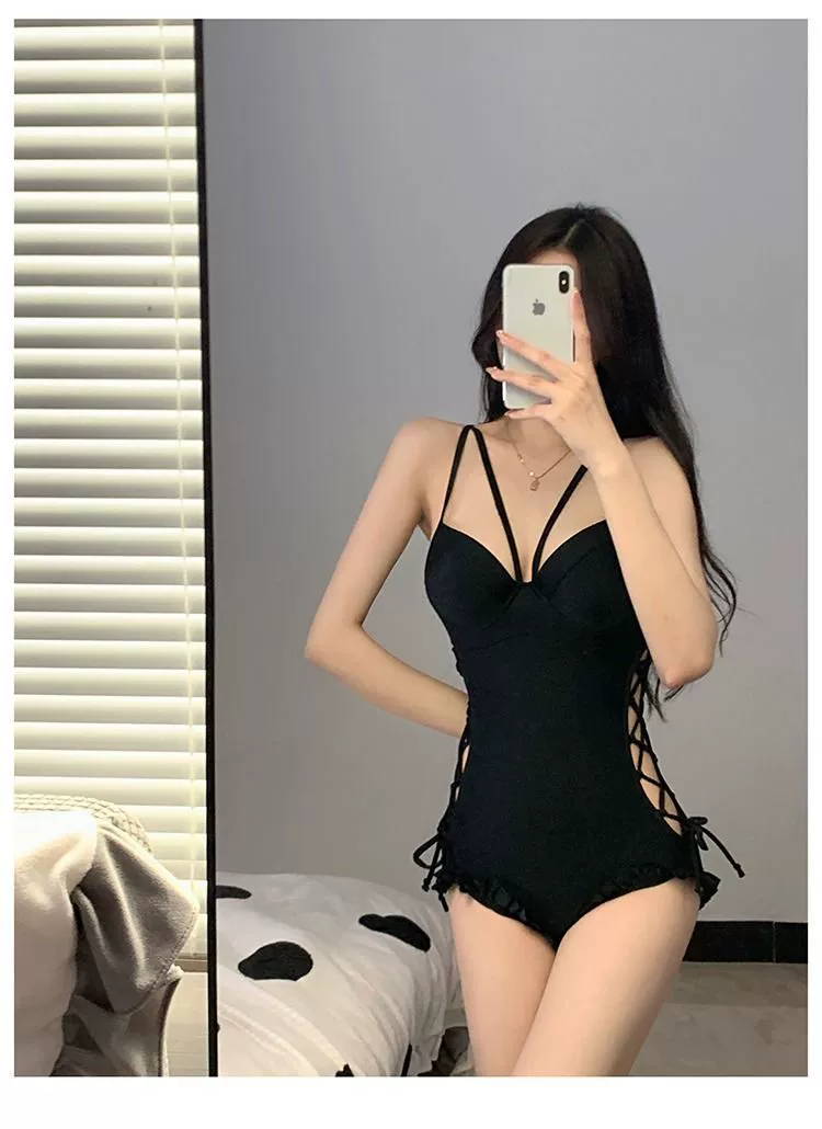 ชุดว่ายน้ำวันพีช เซ็กซี่ สไตล์เกาหลี รหัส SW68142