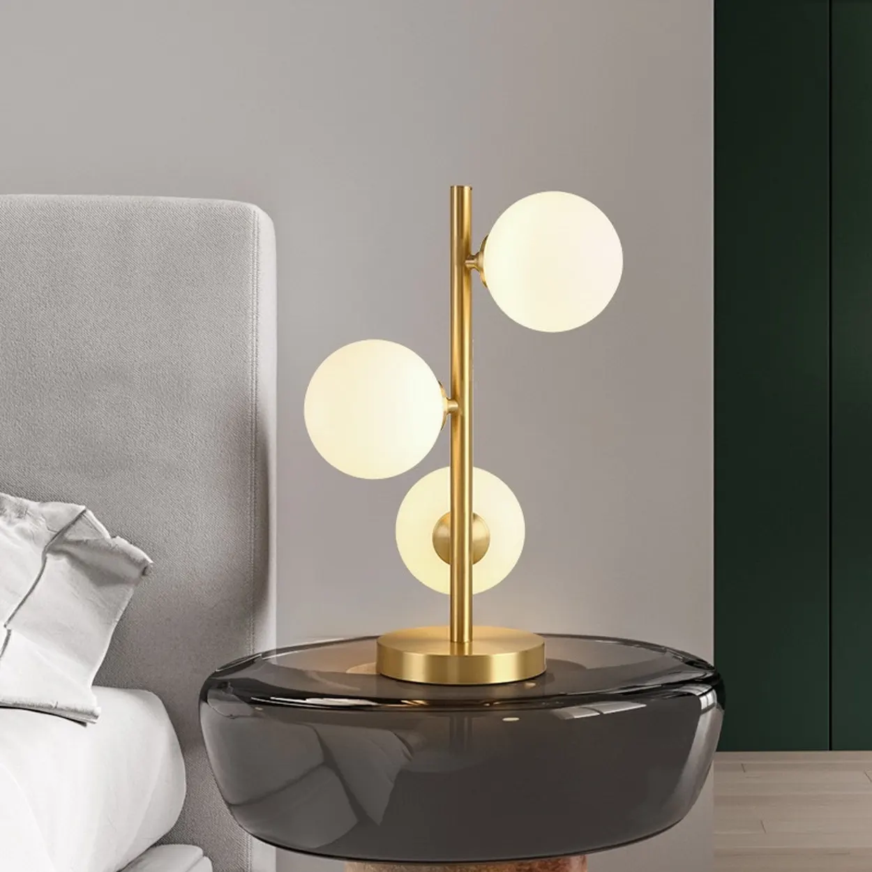 โคมไฟตั้งโต๊ะ Table lamp Metal Gold + Opal Glass LED G9x3 IP20