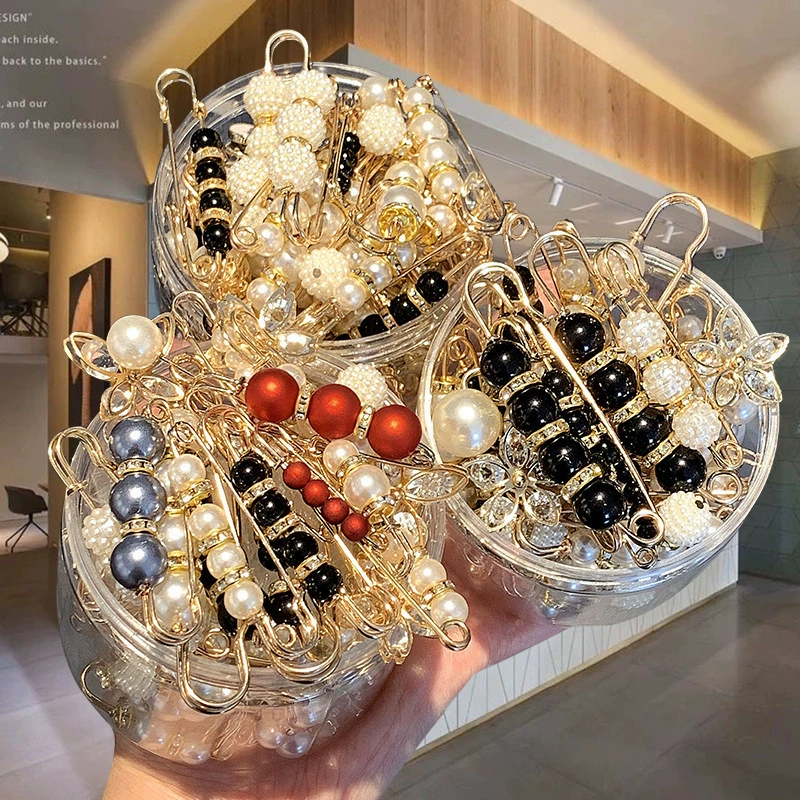 กระดุม เข็มกลัด สำเร็จรูป ใช้งานง่าย ติดเพิ่มกระดุม